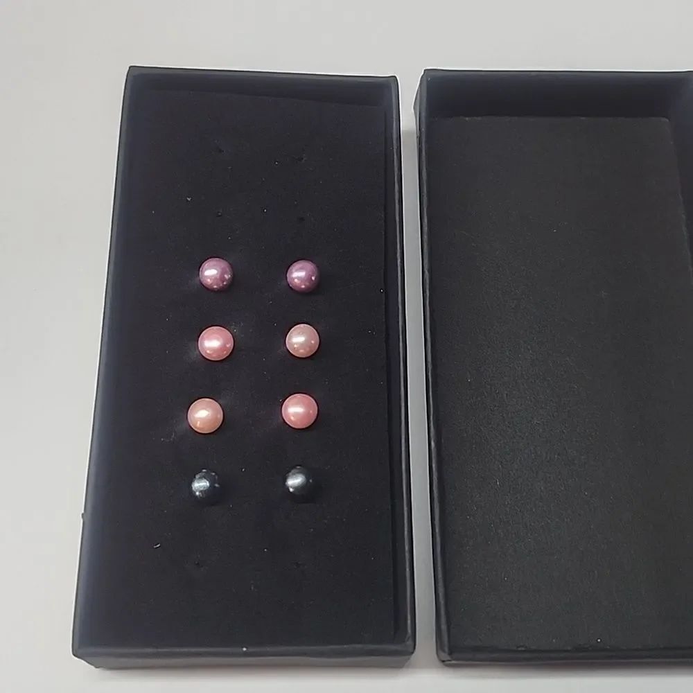 Stud Pearl Earrings Set of 4